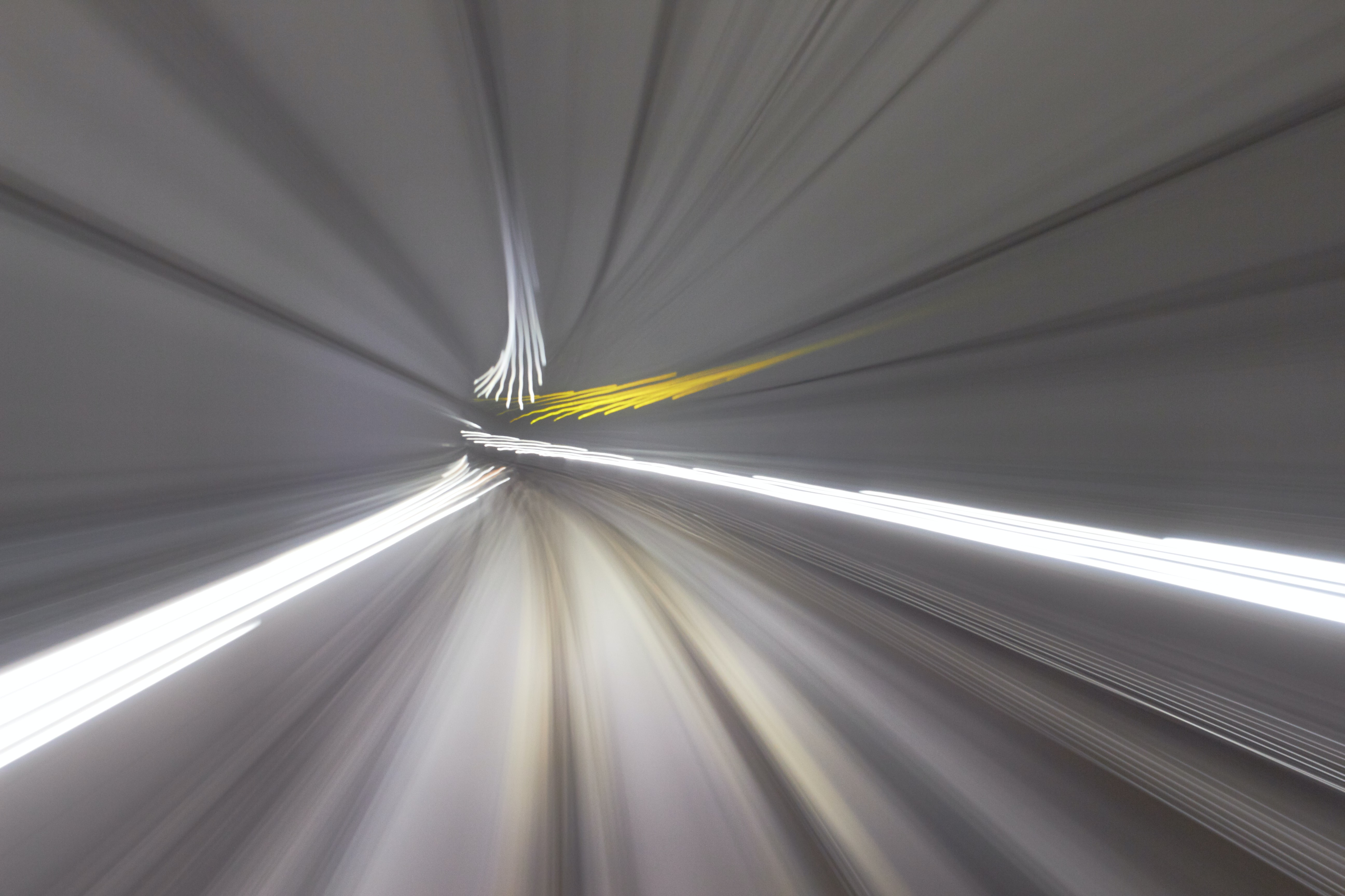 Streamlining the machine Learning lifecycle