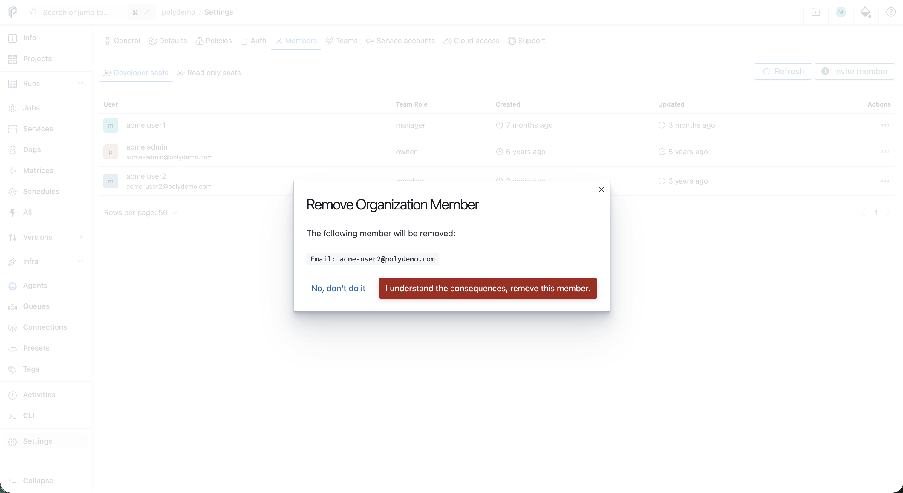 Confirm removing the organization member